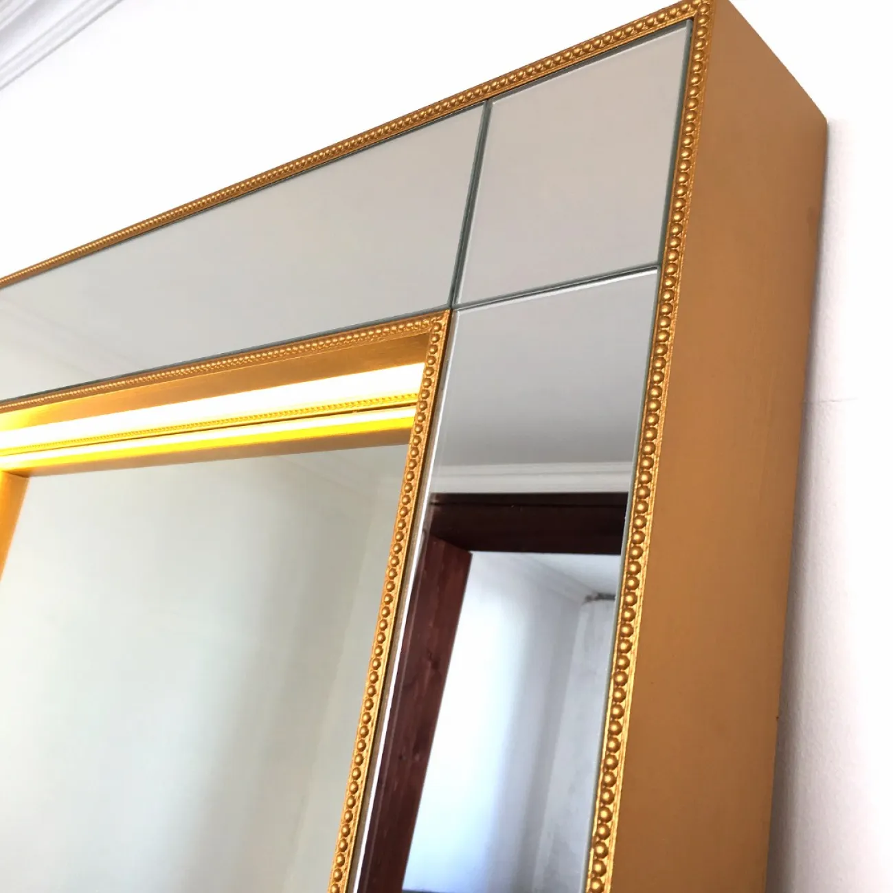 Зеркало Grand Irresistibility с подсветкой от LaLume