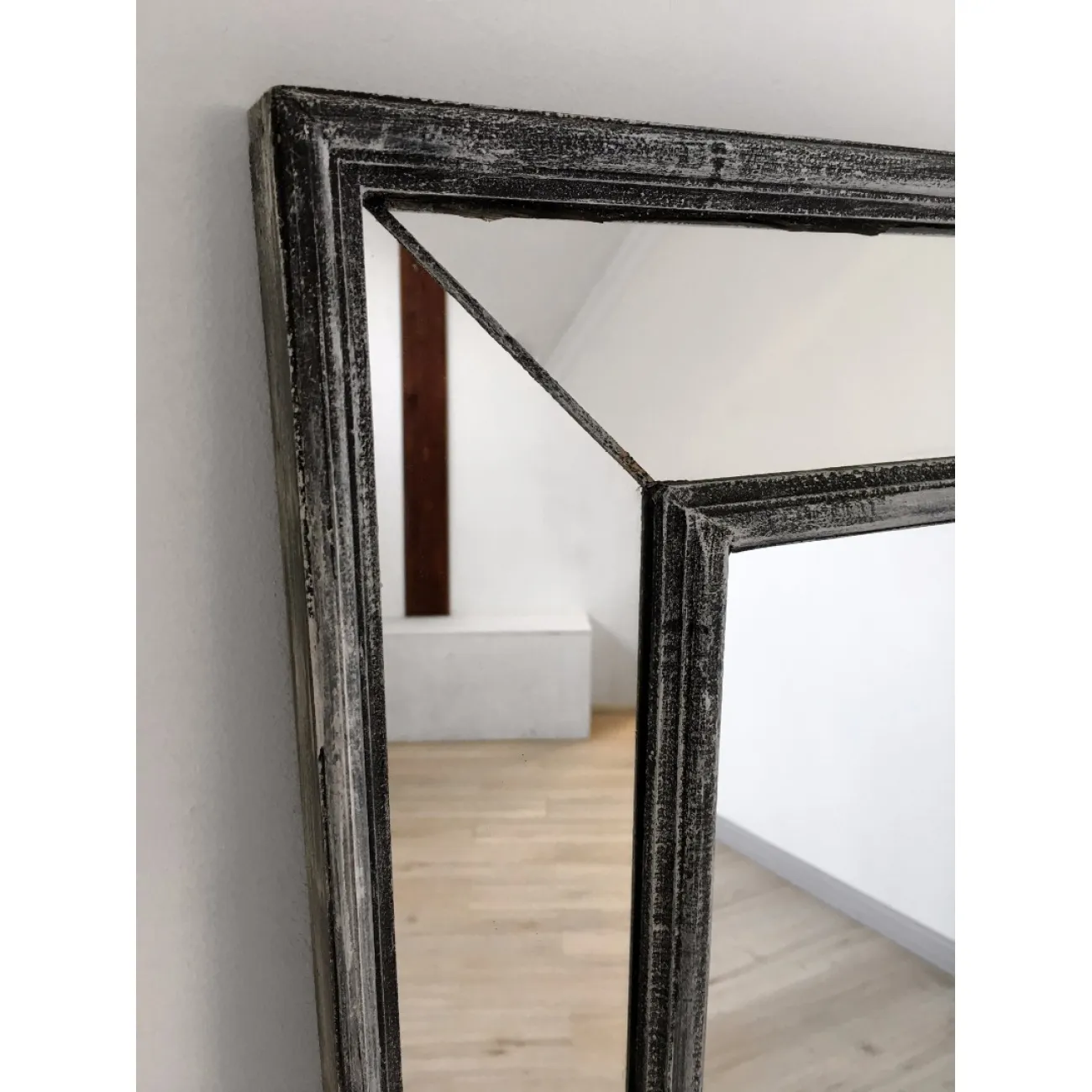 Зеркало Armando от LaLume