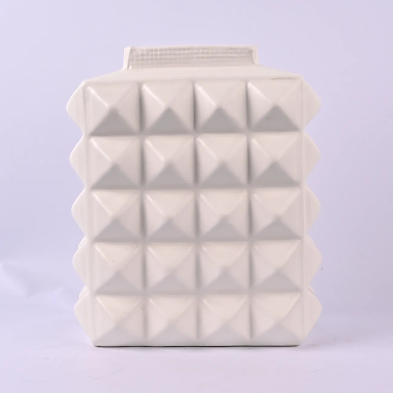 Ваза «Нежность» керамика LaLume DK_300170 Ваза «Нежность» керамика LaLume DK_300170