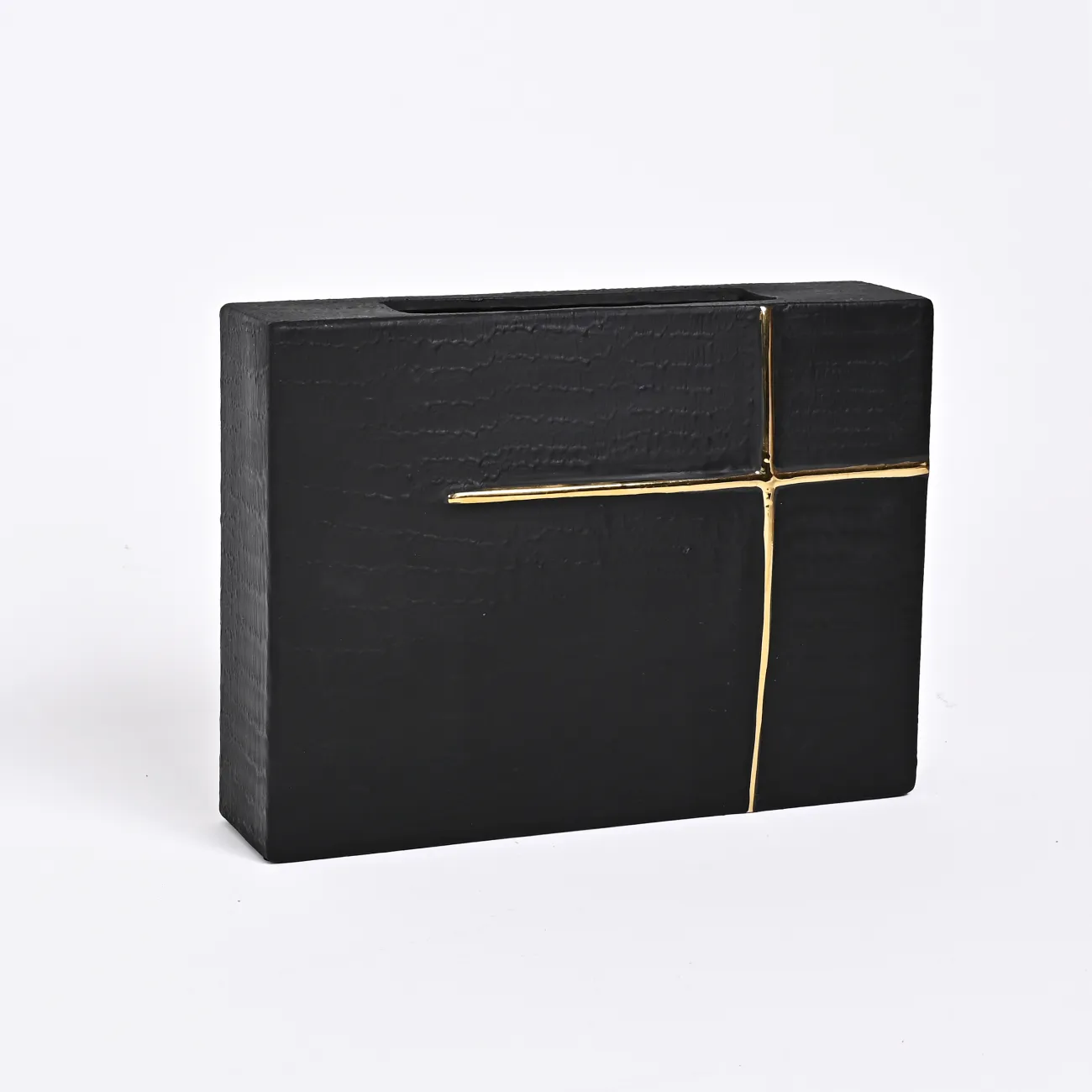 Чёрная ваза в форме креста LaLume DK_FA-D2111B H23.5