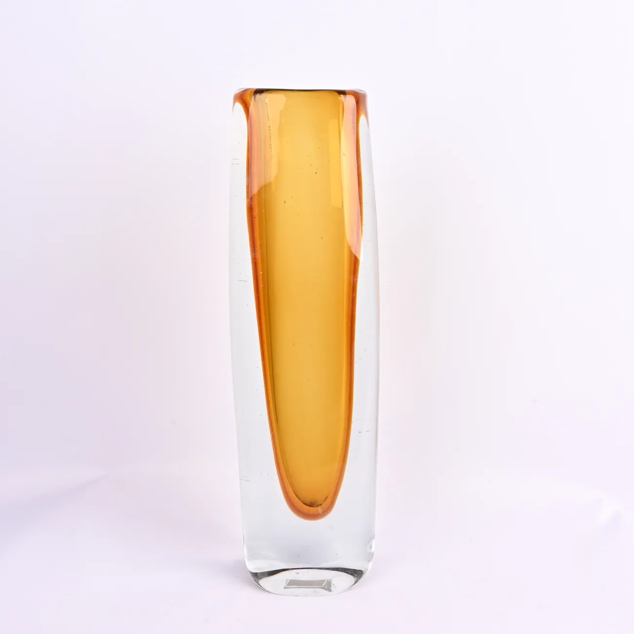 Коричневая стеклянная ваза DK_FB-ZS2049B H41 Коричневая стеклянная ваза DK_FB-ZS2049B H41