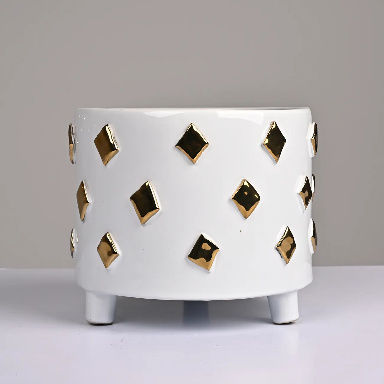 Белая и золотистая керамическая чаша LaLume DK_FA-D2048A Белая и золотистая керамическая чаша LaLume DK_FA-D2048A