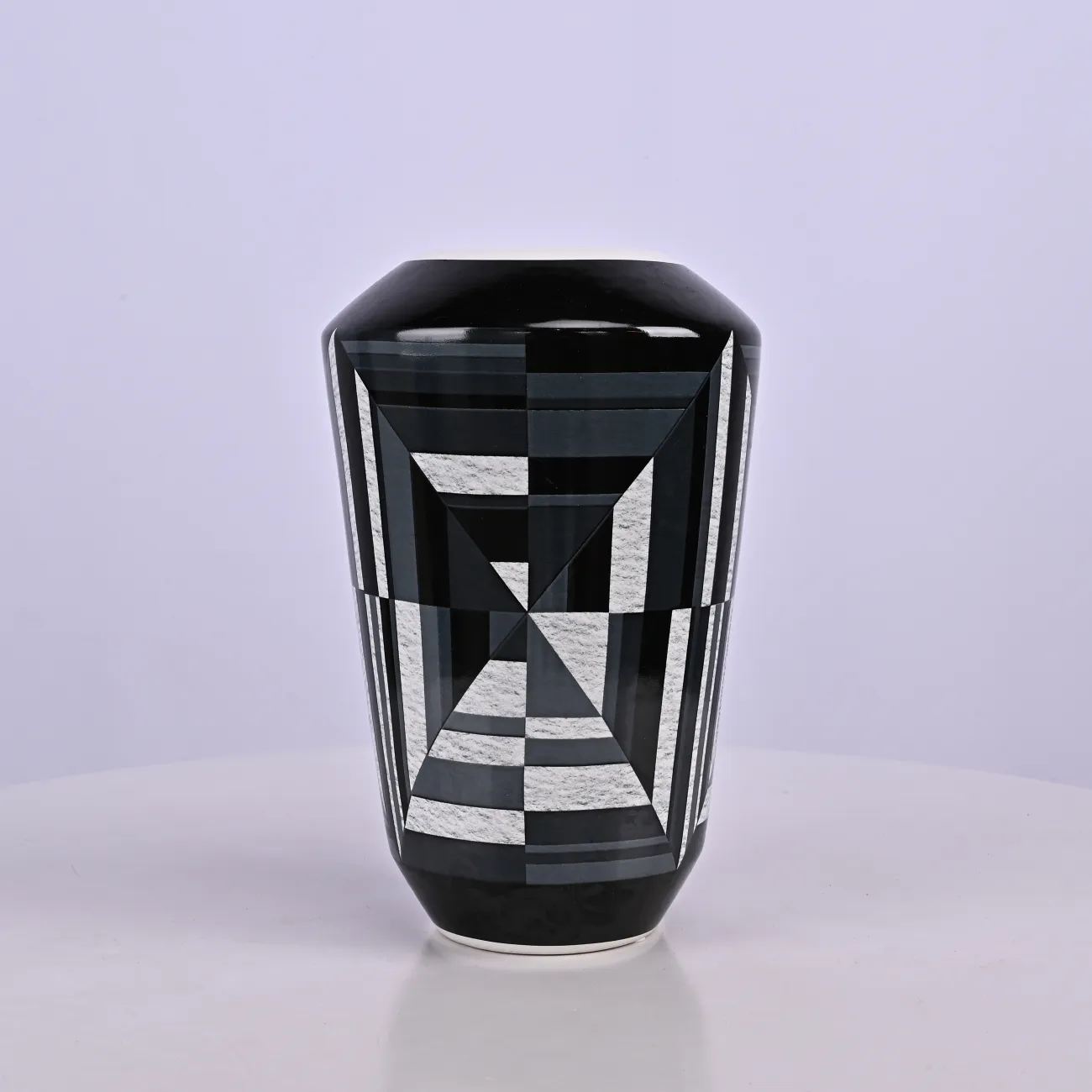 Ваза "Graphic" LaLume DK_602877 H21 Ваза "Graphic" LaLume DK_602877 H21