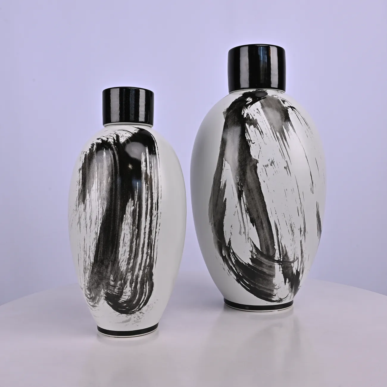 Современная декоративная керамическая ваза «Мазок кистью» LaLume DK606580-23 H38.5