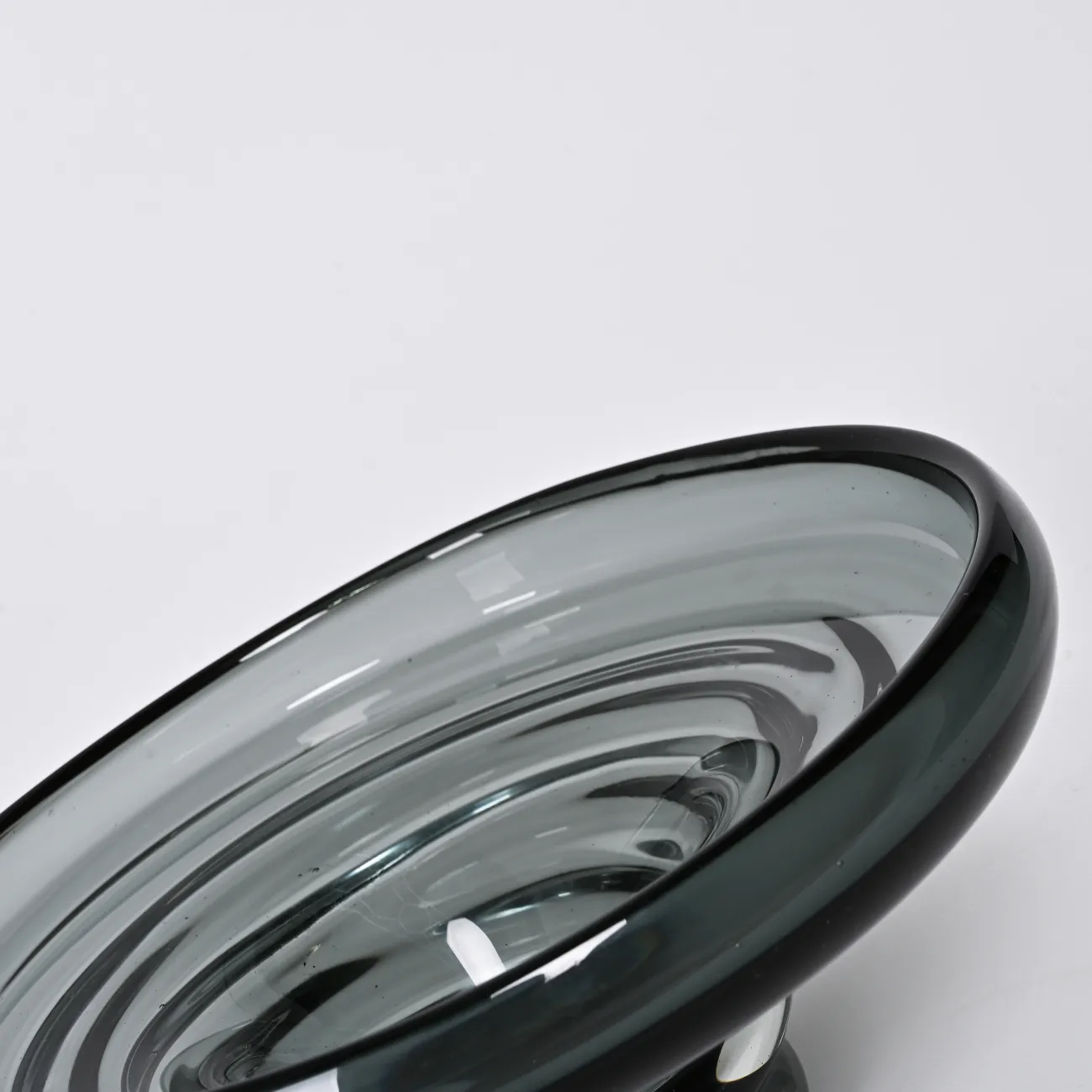 Ваза «Спираль» LaLume DK_FB-ZS2041B Серый H11.5