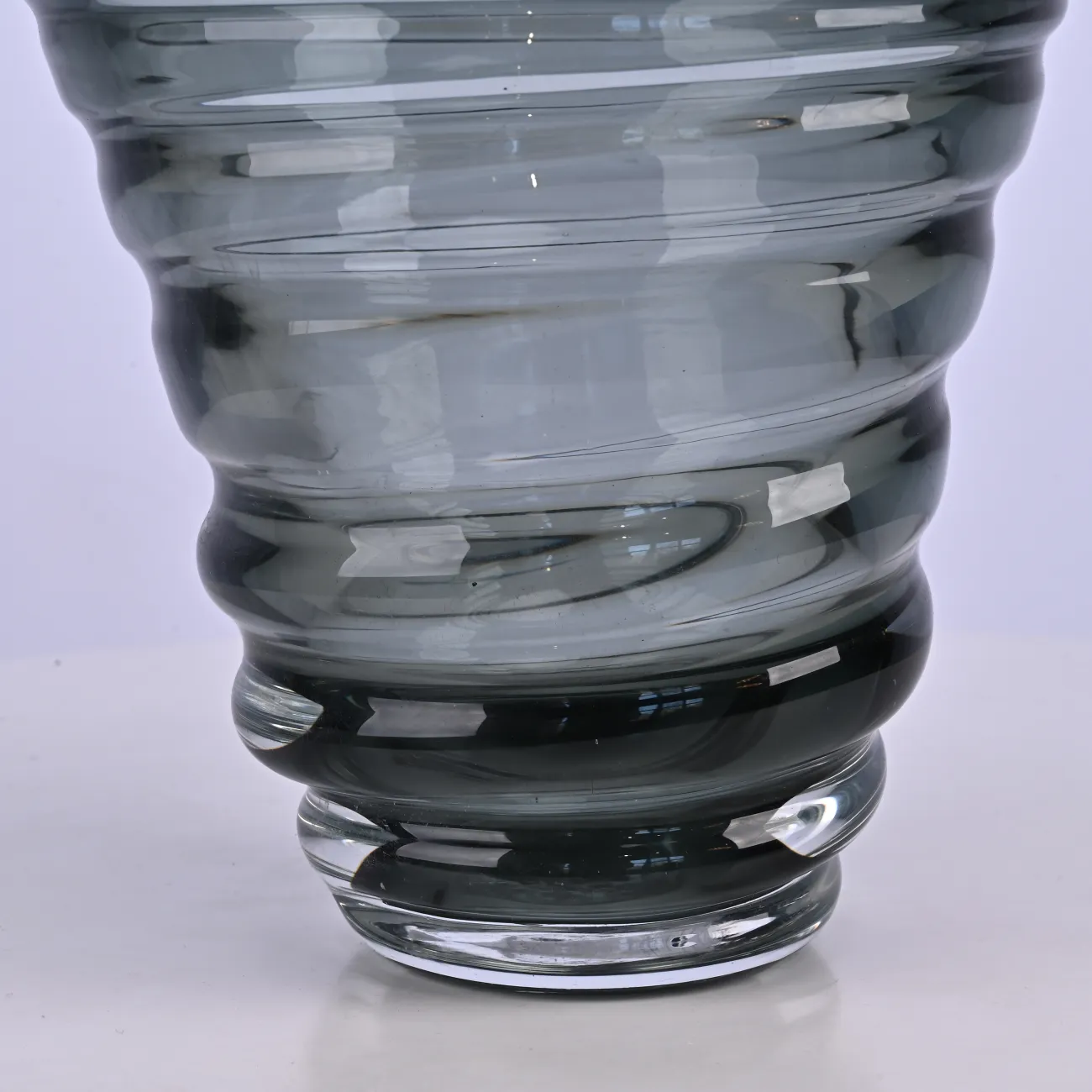 Ваза «Спираль» LaLume DK_FB-ZS2041B Серый H19