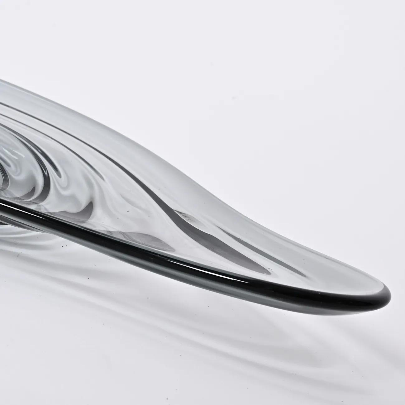 Серая стеклянная чаша Удлиненная LaLume DK_FB-ZS2057A Серая стеклянная чаша Удлиненная LaLume DK_FB-ZS2057A