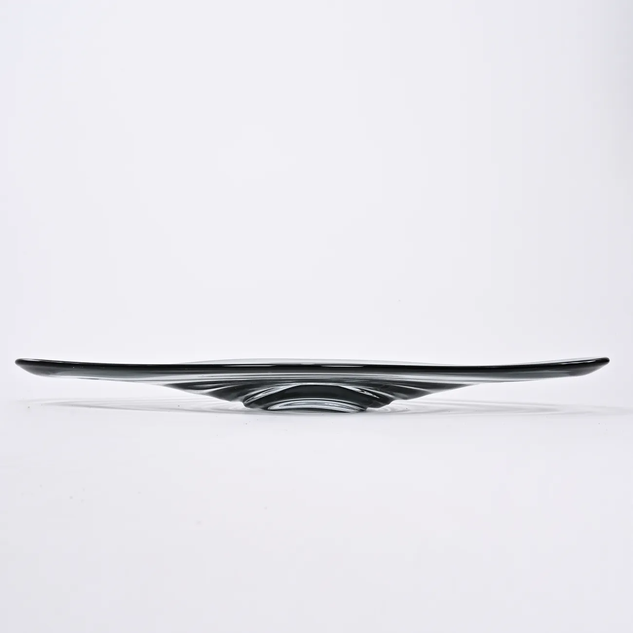 Серая стеклянная чаша Удлиненная LaLume DK_FB-ZS2057A Серая стеклянная чаша Удлиненная LaLume DK_FB-ZS2057A