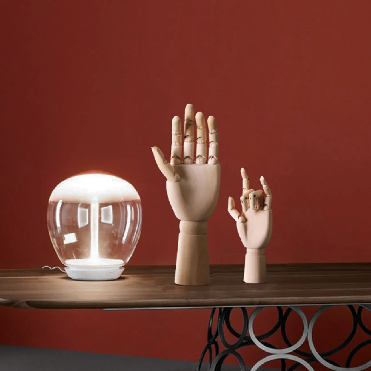 Деревянные статуэтки ручной работы 