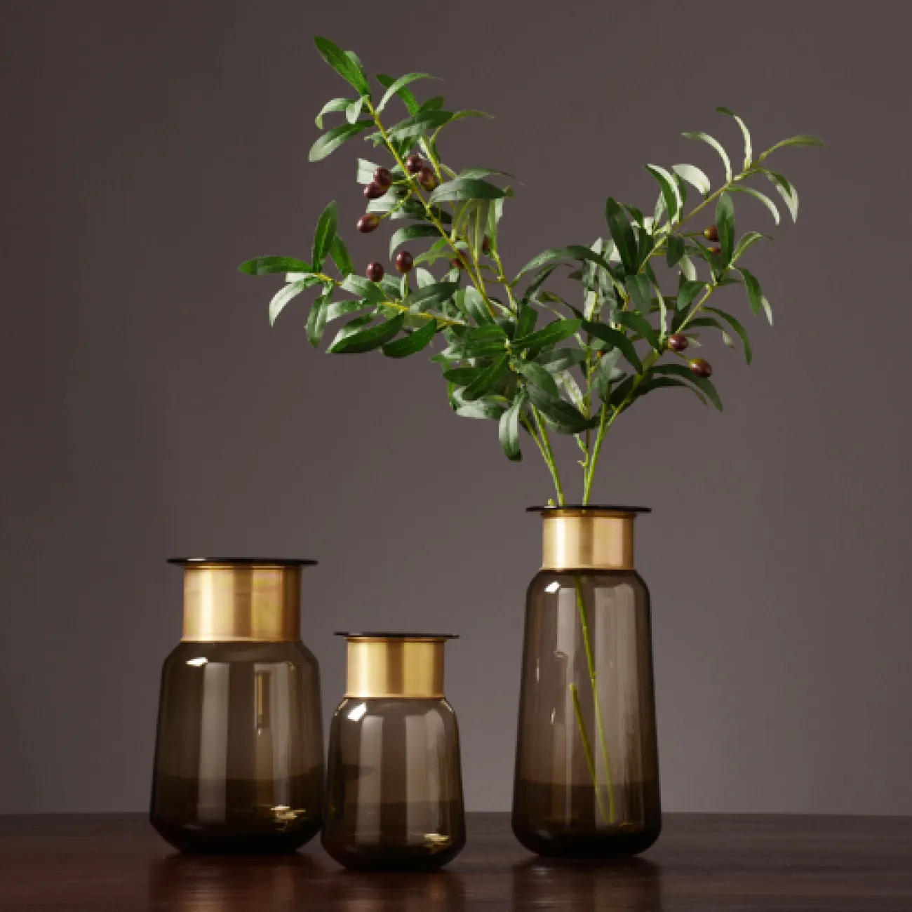 Янтарная скандинавская стеклянная ваза Amber