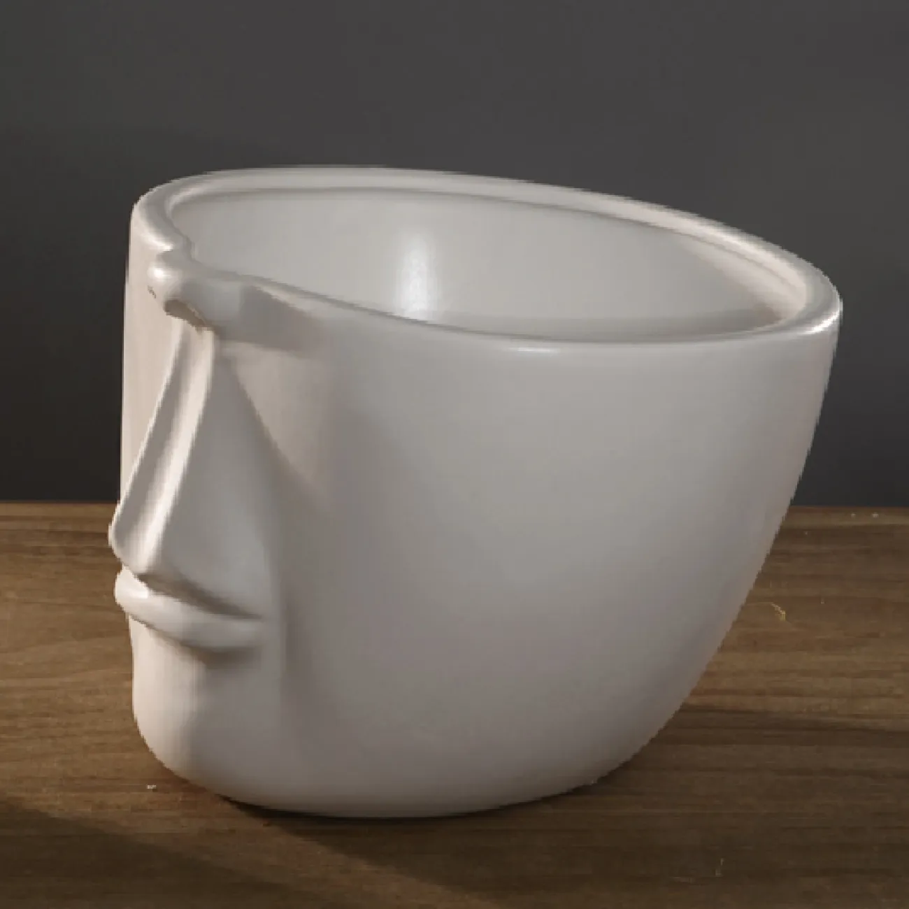 Керамический белый горшок Face Керамический белый горшок Face