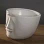 Керамический белый горшок Face