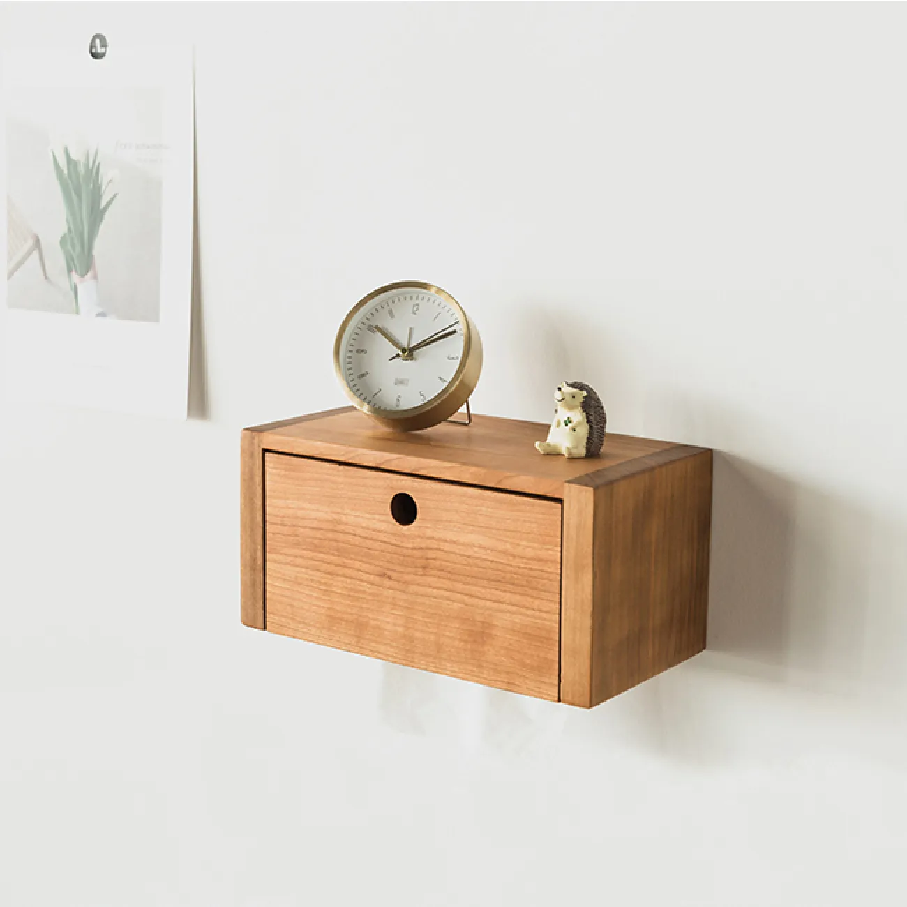 Подвесная салфетница из массива дерева WOODSTIK 35633-29 Подвесная салфетница из массива дерева WOODSTIK 35633-29