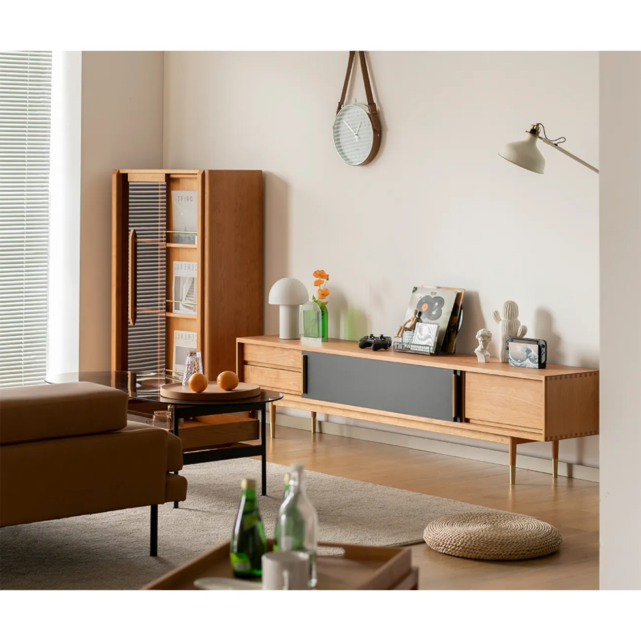 Комод под телевизор из цельного дерева WOODSTIK 35634-29