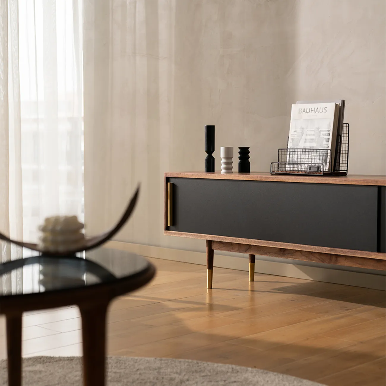 Комод под телевизор из цельного дерева WOODSTIK 35634-29