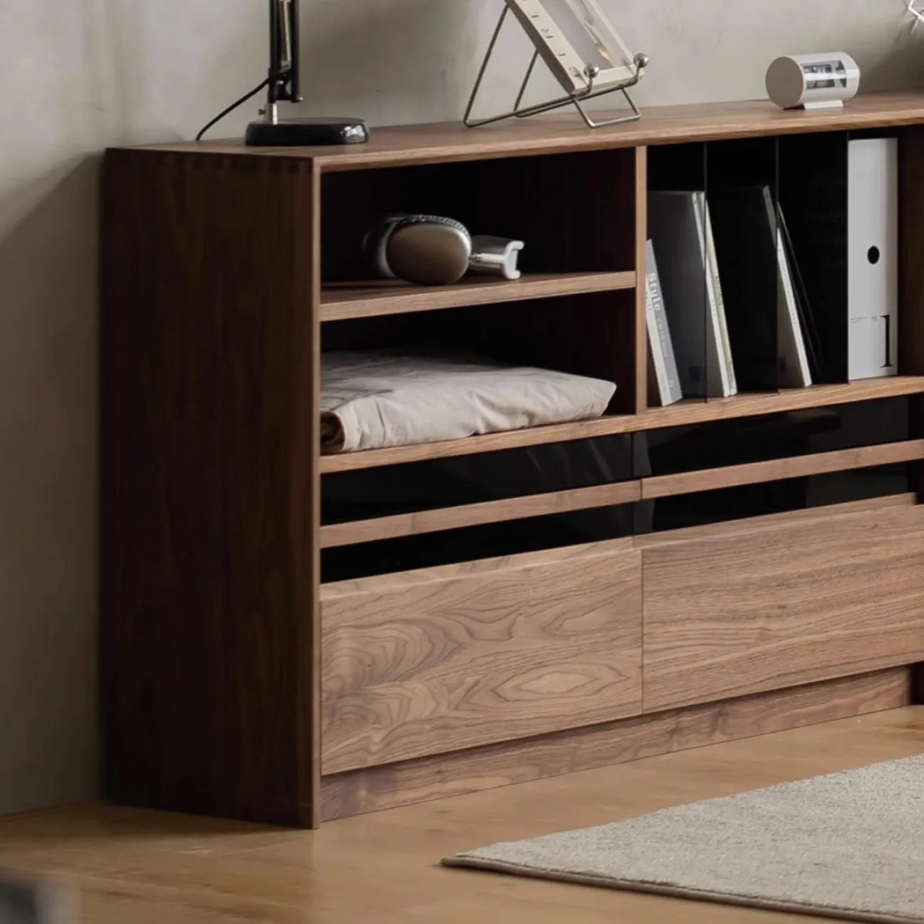 Книжный комод со стеклянной дверью WOODSTIK Nordic 35640-29