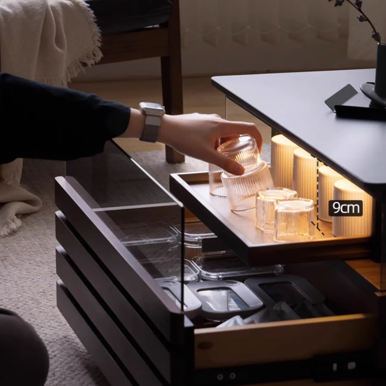 Журнальный столик из массив дерева с подсветкой WOODSTIK 35644-29