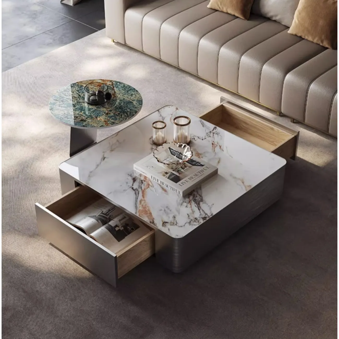 Роскошный квадратный журнальный столик из нержавеющей стали Роскошный квадратный журнальный столик из нержавеющей стали