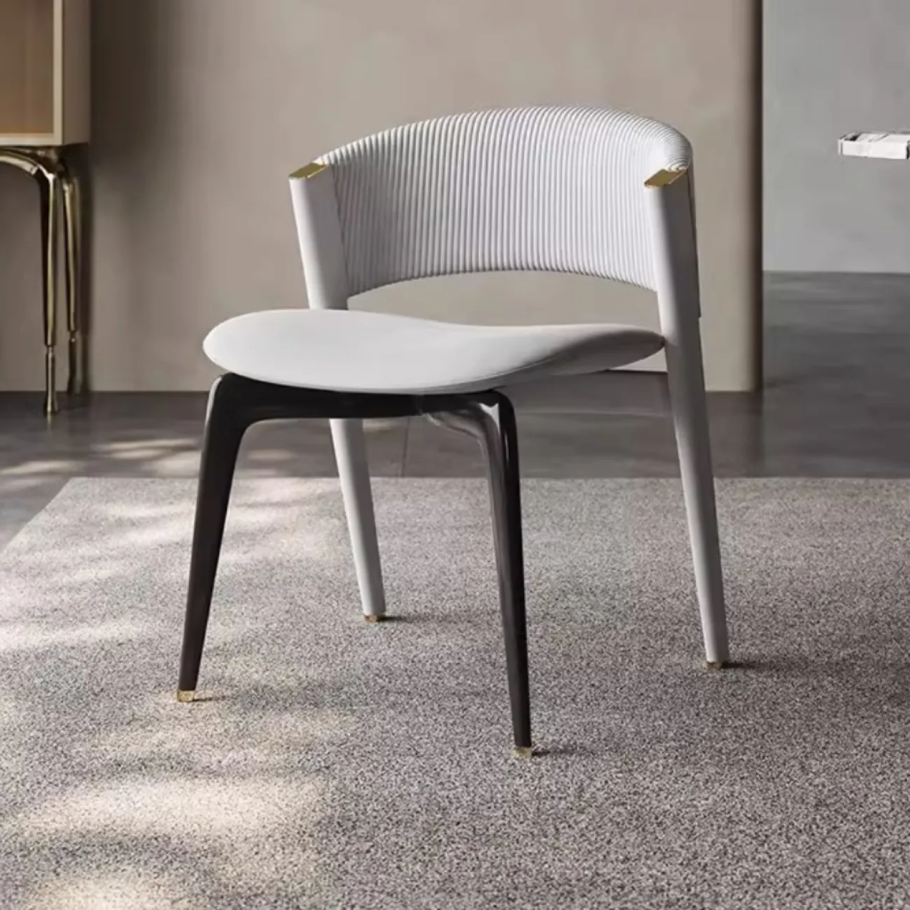 Роскошный обеденный стул со спинкой из массива ясеня XPW 