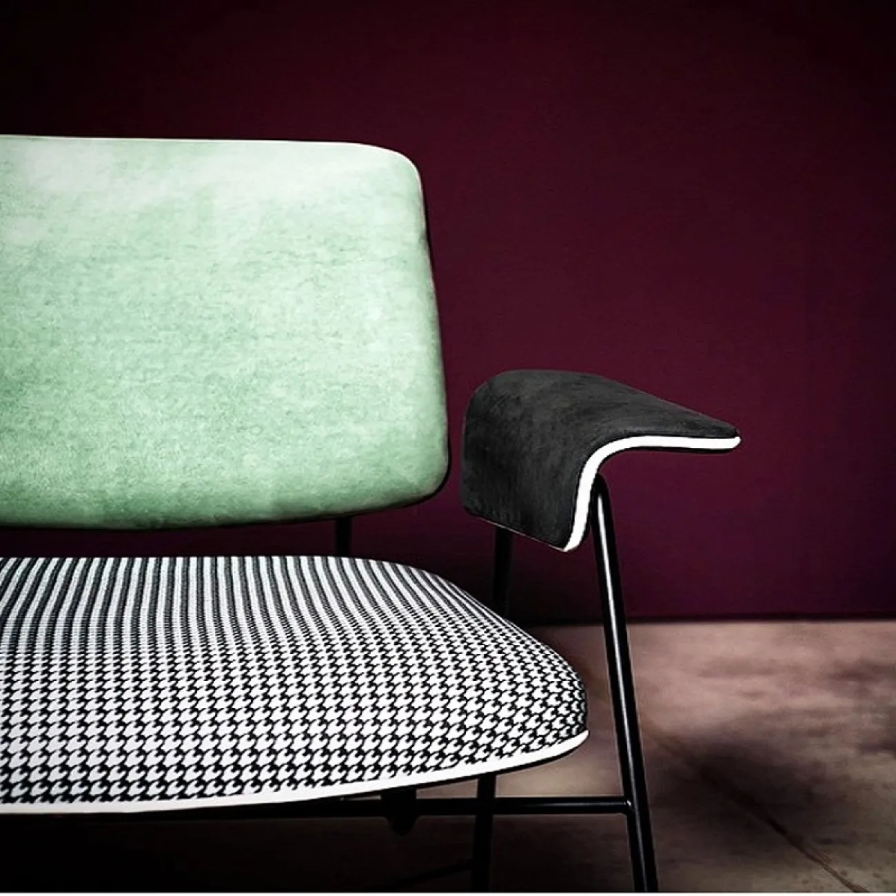 Экстравагантное кресло скандинавского стиля Cell Экстравагантное кресло скандинавского стиля Cell