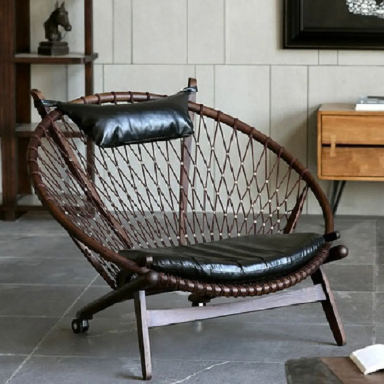  Плетенный стул шезлонг из натурального дерева Sheikh